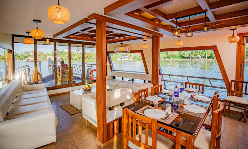 houseboats