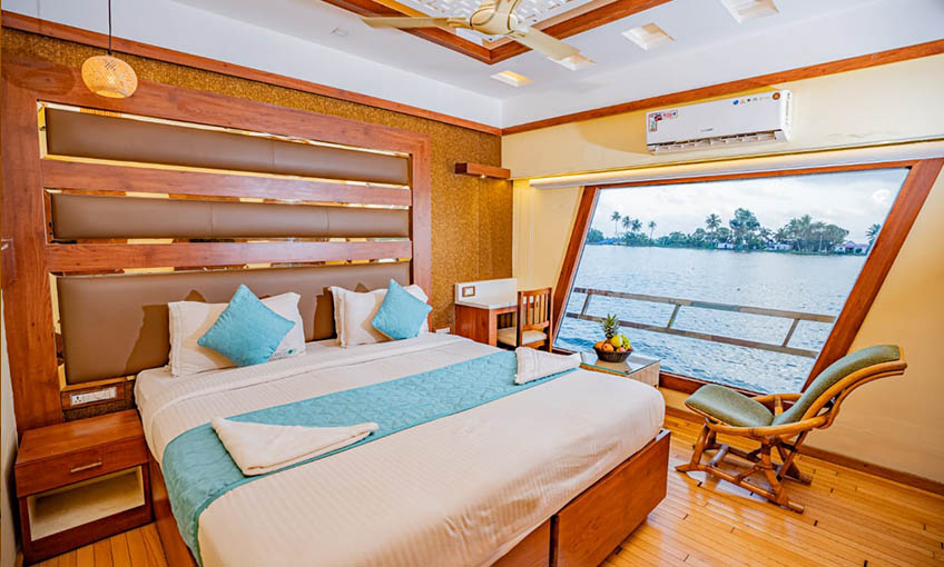 houseboats