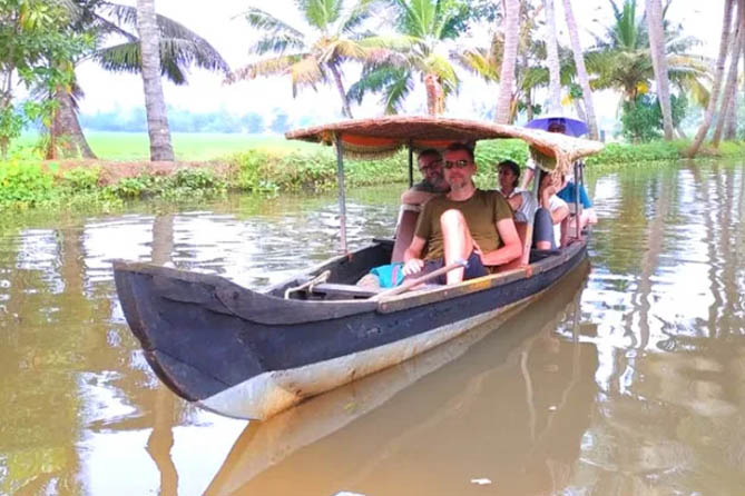 Canoe